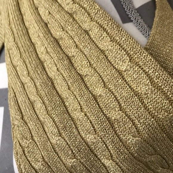 Beautiful gold v neck cardigan to go with any - Picture 5 of 5